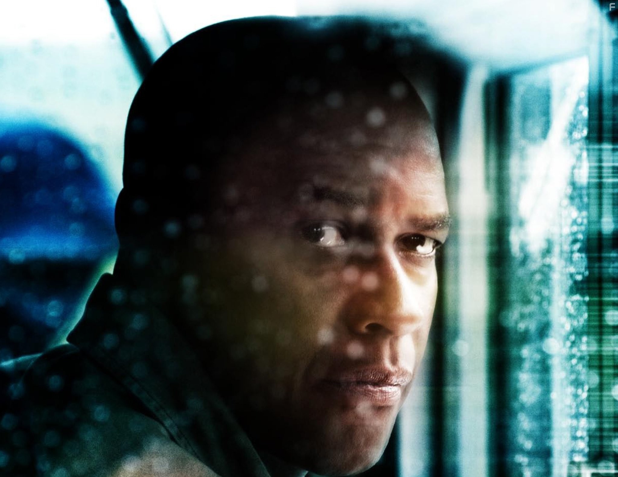 Denzel Washington in Неуправляемый (2010)