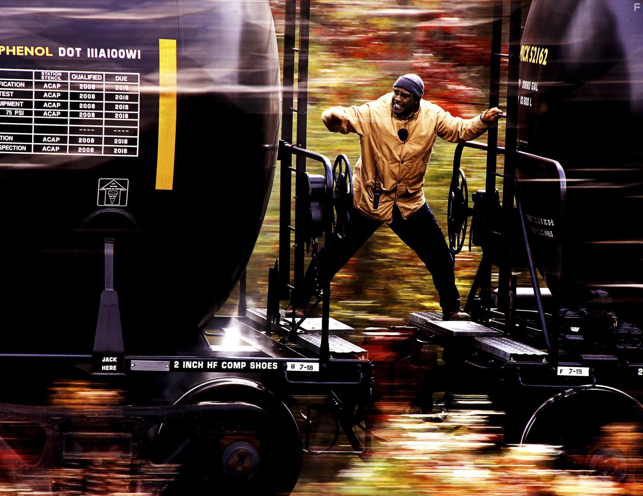 Denzel Washington in Неуправляемый (2010)