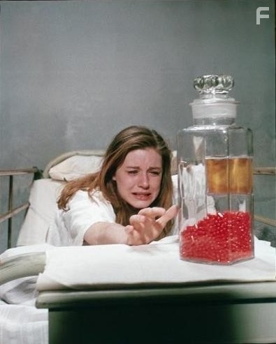 Patty Duke in Долина кукол (1967)