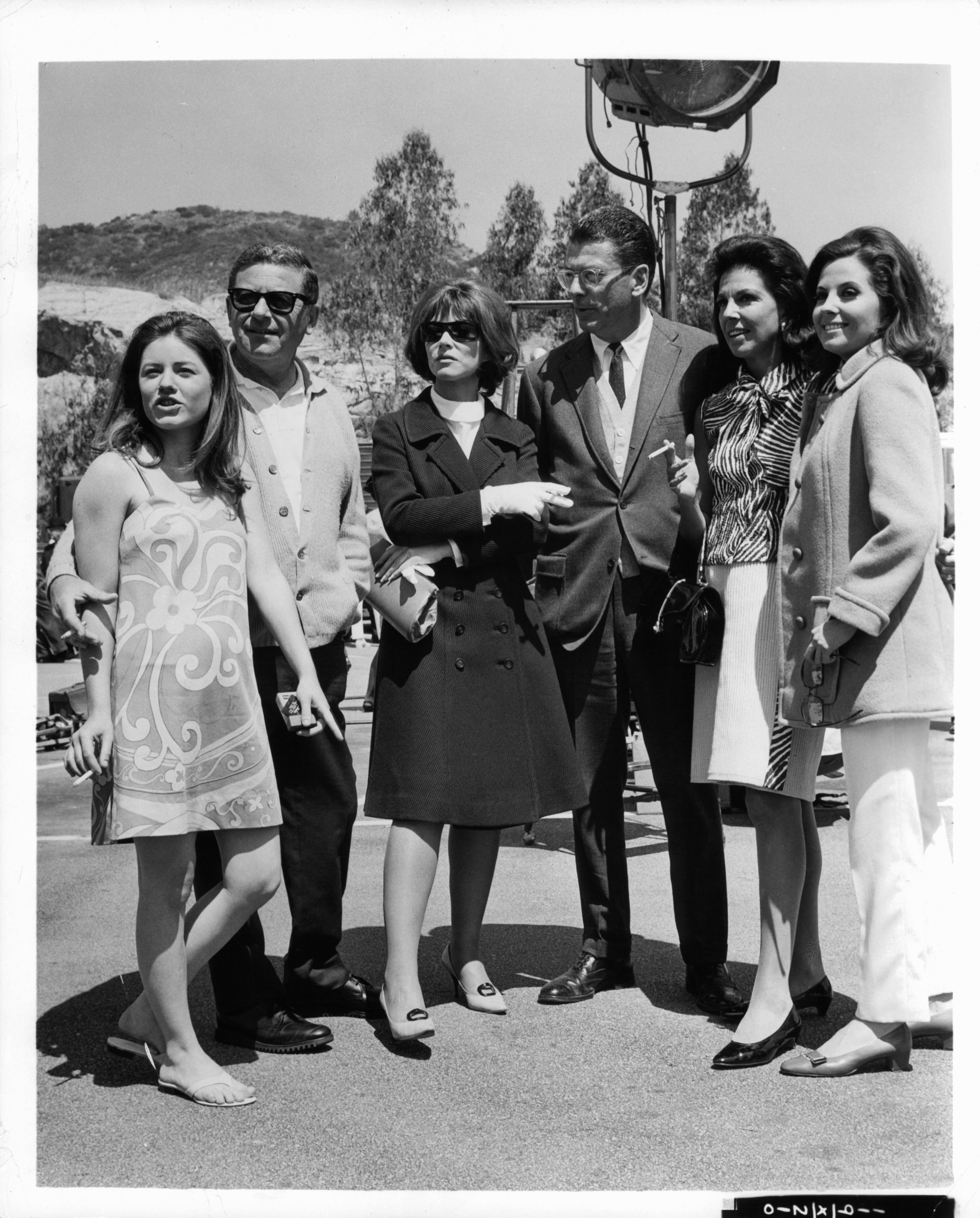 Patty Duke, Lee Grant, Barbara Parkins, and Mark Robson in Долина кукол (1967)