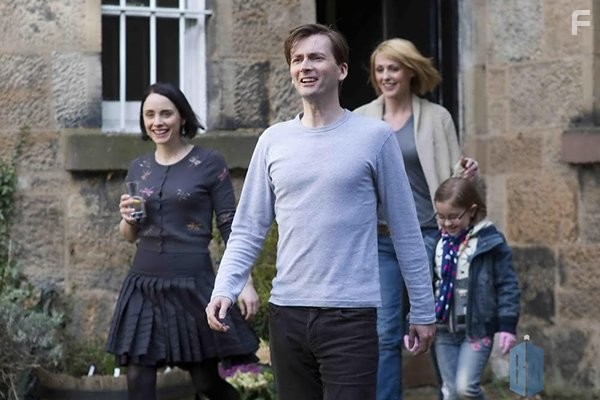 David Tennant and Suranne Jones in Одинокий отец (2010)