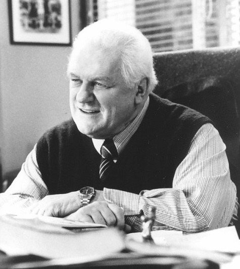 Charles Durning in Один прекрасный день (1996)
