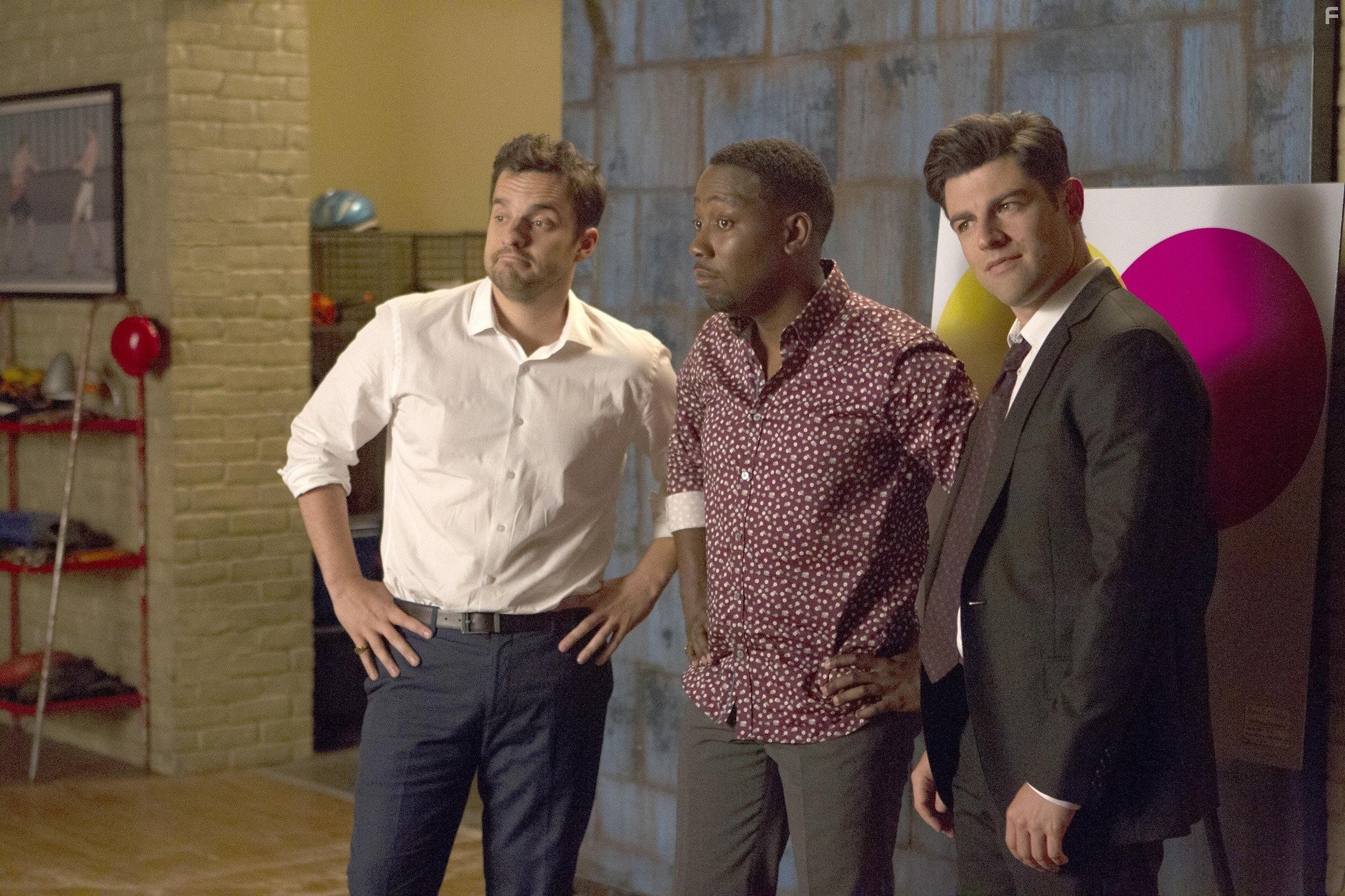 Max Greenfield, Lamorne Morris, and Jake Johnson in Новенькая (2011)