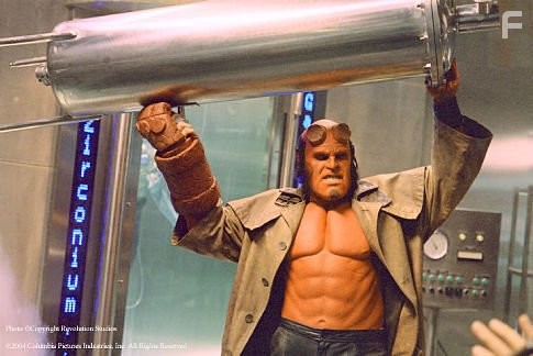 Ron Perlman in Хеллбой: Герой из пекла (2004)