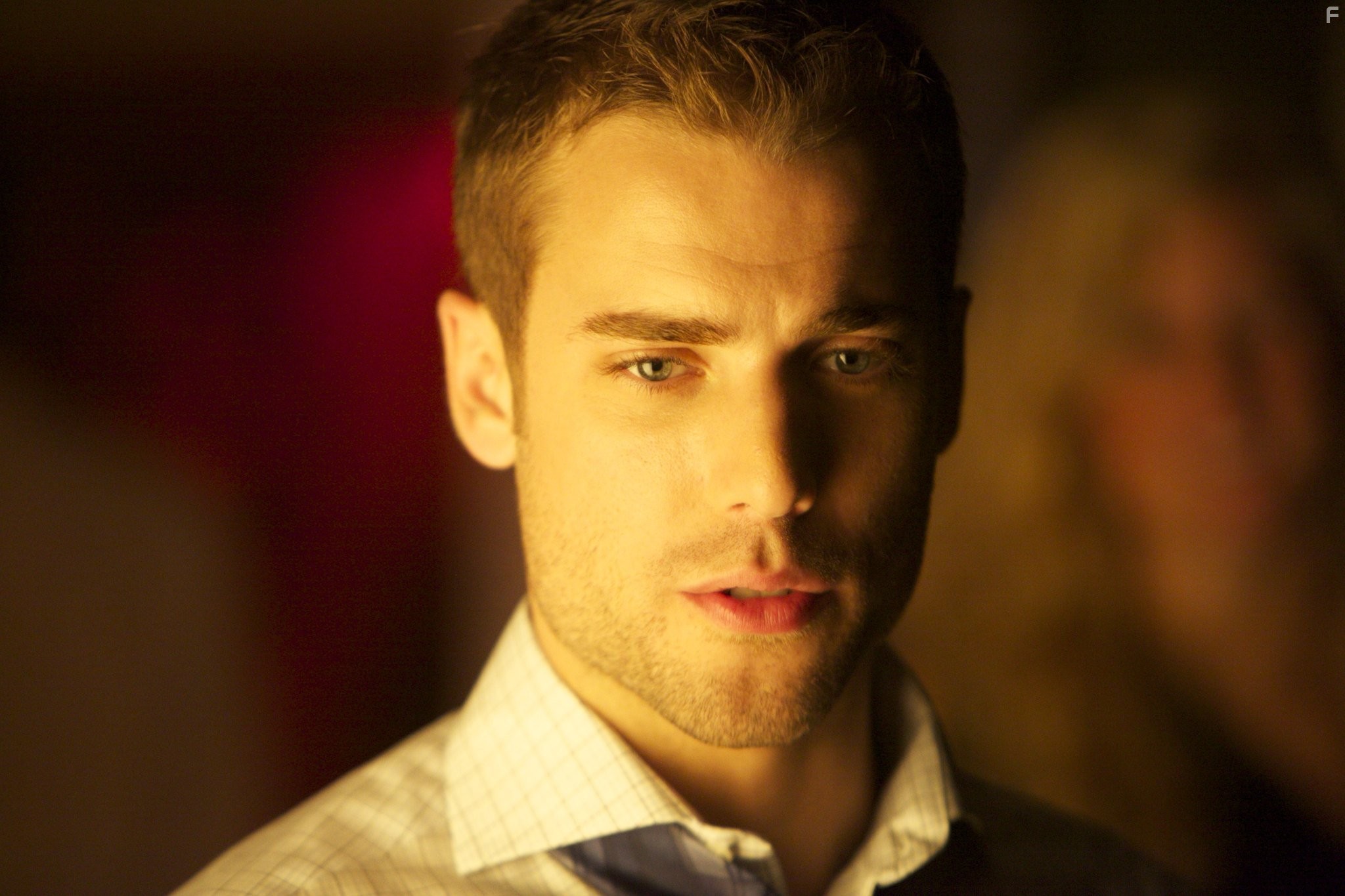 Dustin Milligan in Неназванный (2011)