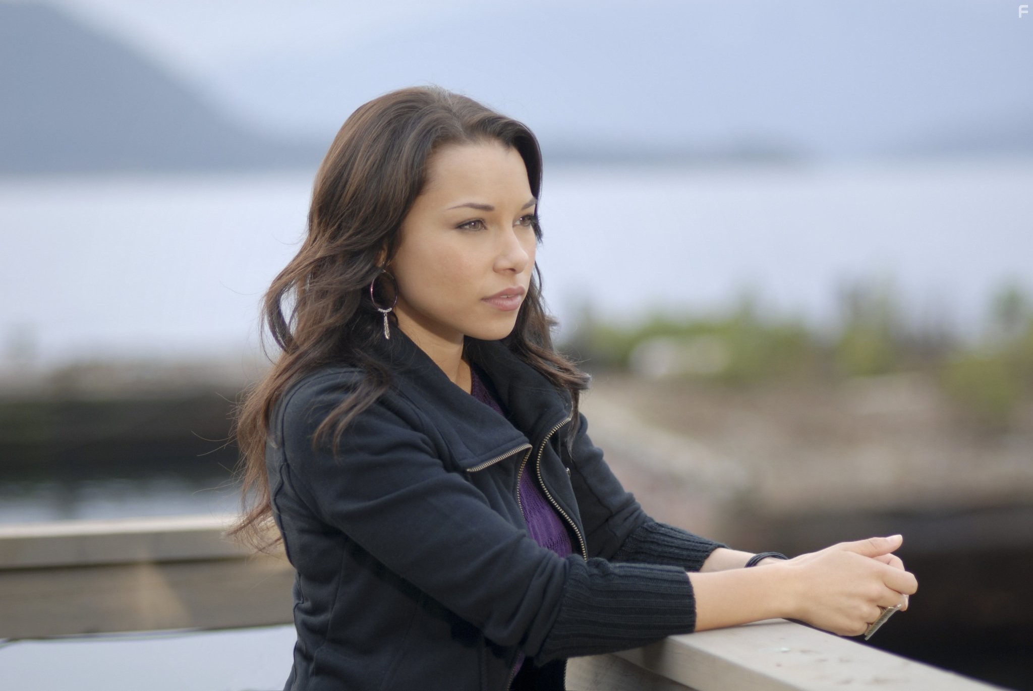 Jessica Parker Kennedy in Тайный круг (2011)