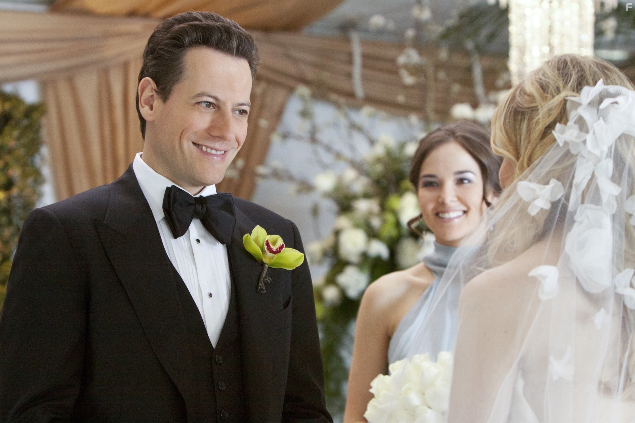 Sarah Michelle Gellar, Ioan Gruffudd, and Zoey Deutch in Двойник (2011)