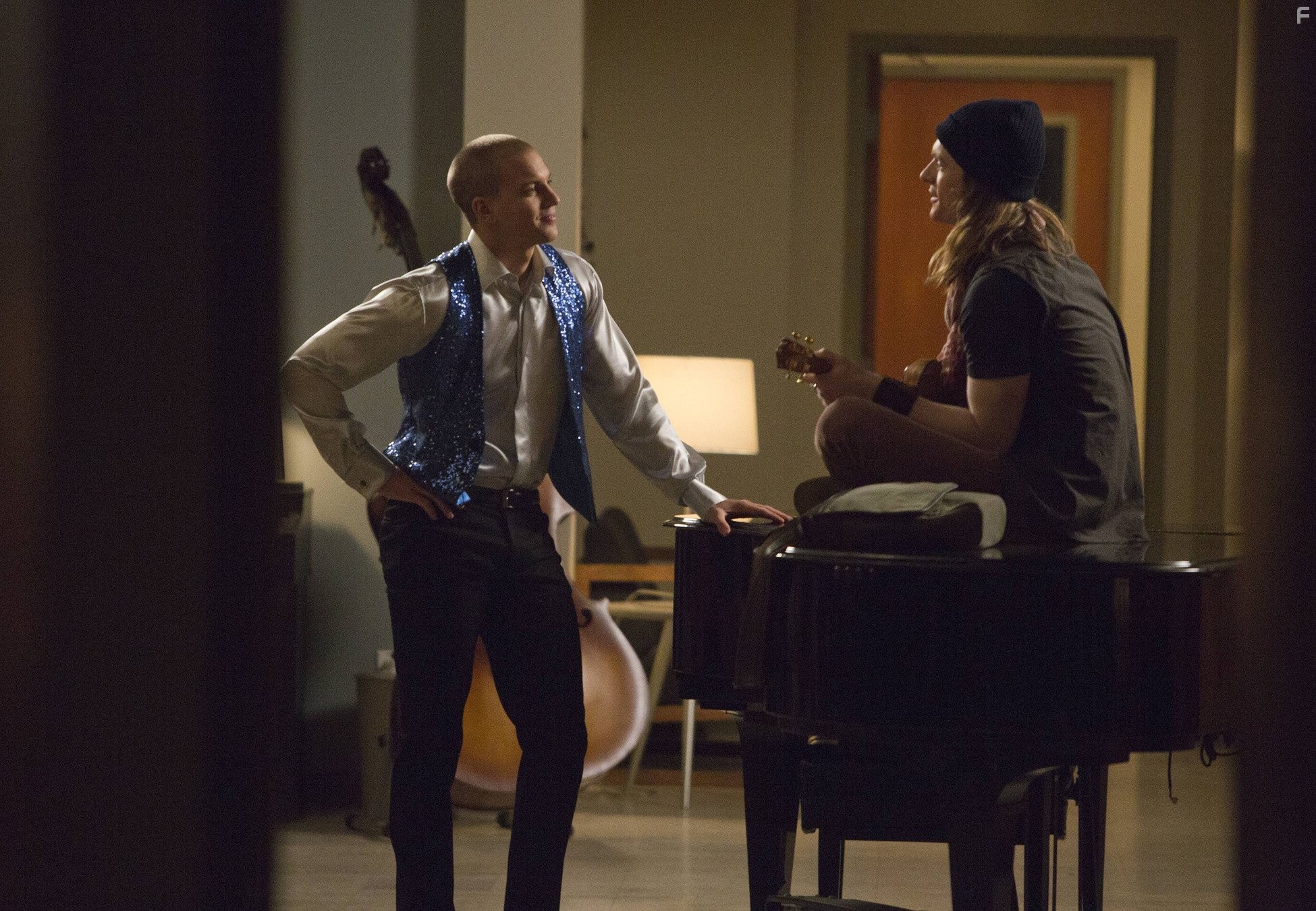 Marshall Williams in Лузеры (2009)