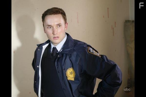 Joshua Close in Необычный детектив (2009)