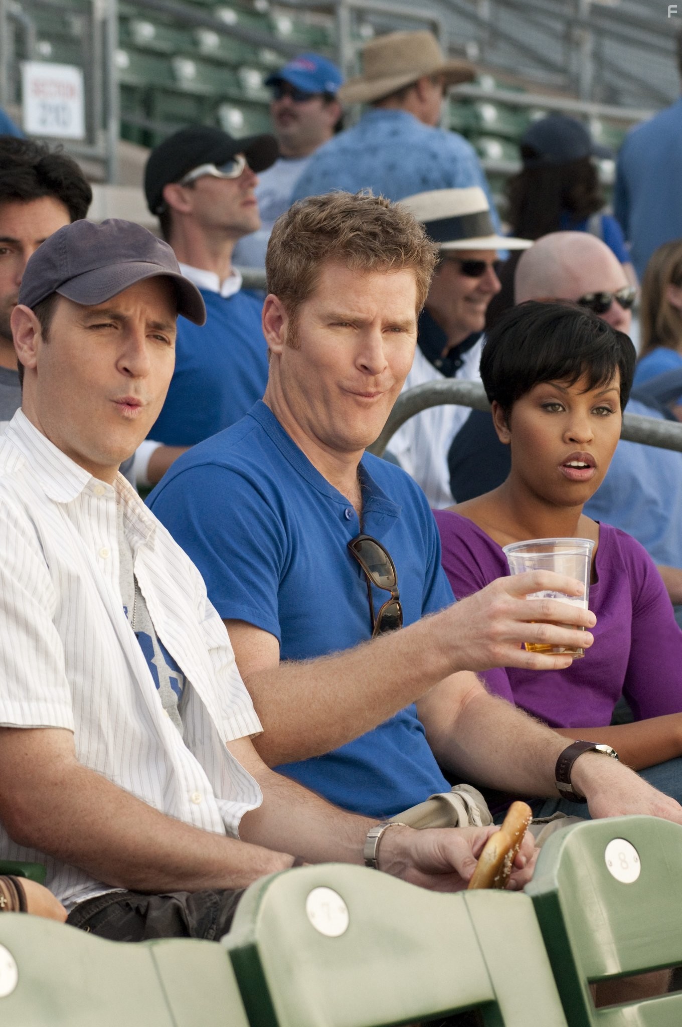 Jamie Kaler, Kellee Stewart, and Michael Bunin in Моя команда (2006)