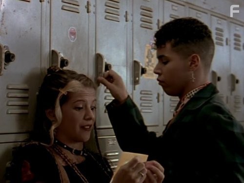 Wilson Cruz and A.J. Langer in Моя так называемая жизнь (1994)