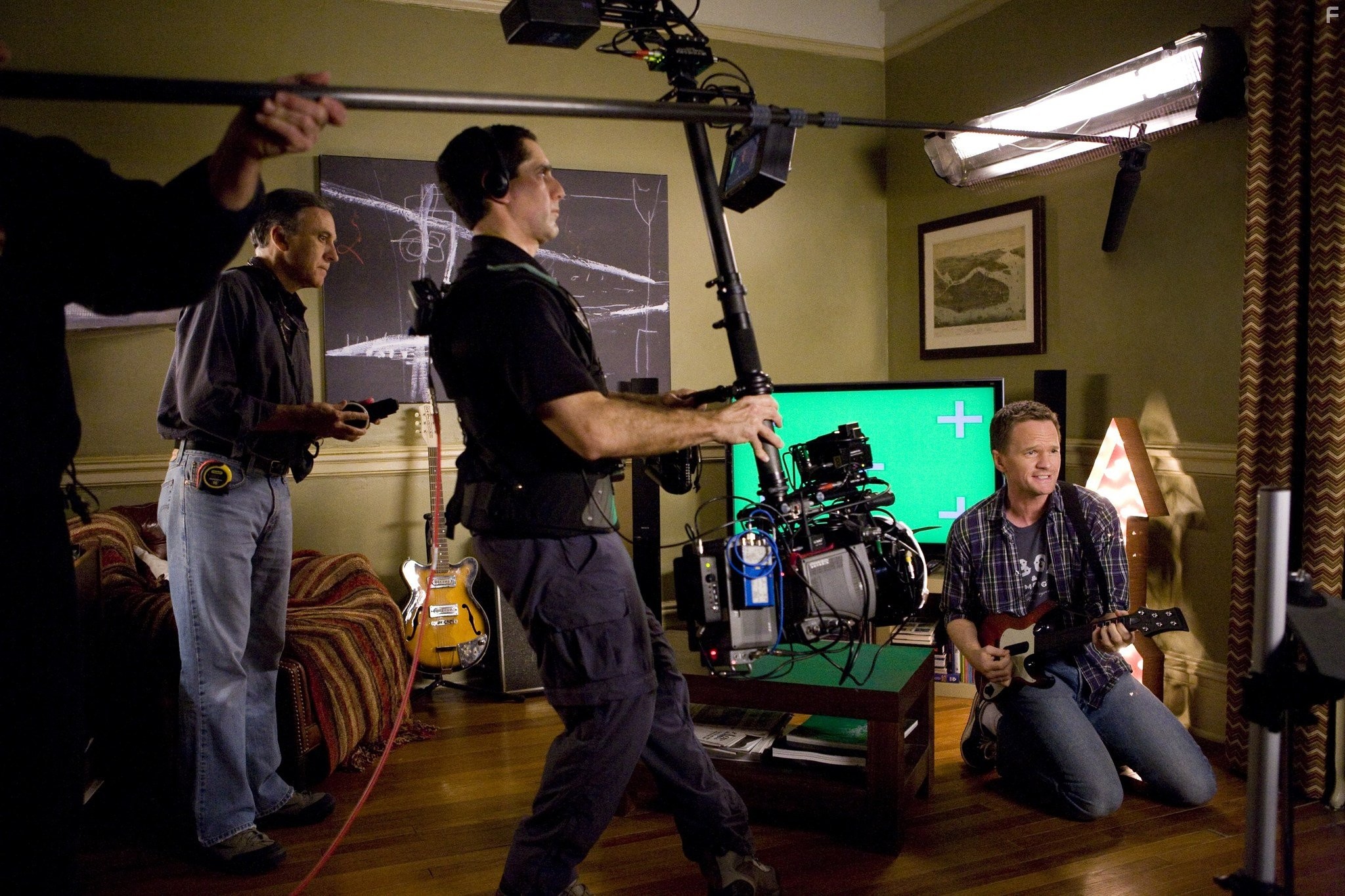 Neil Patrick Harris and Zoran Veselic in Смурфики (2011)