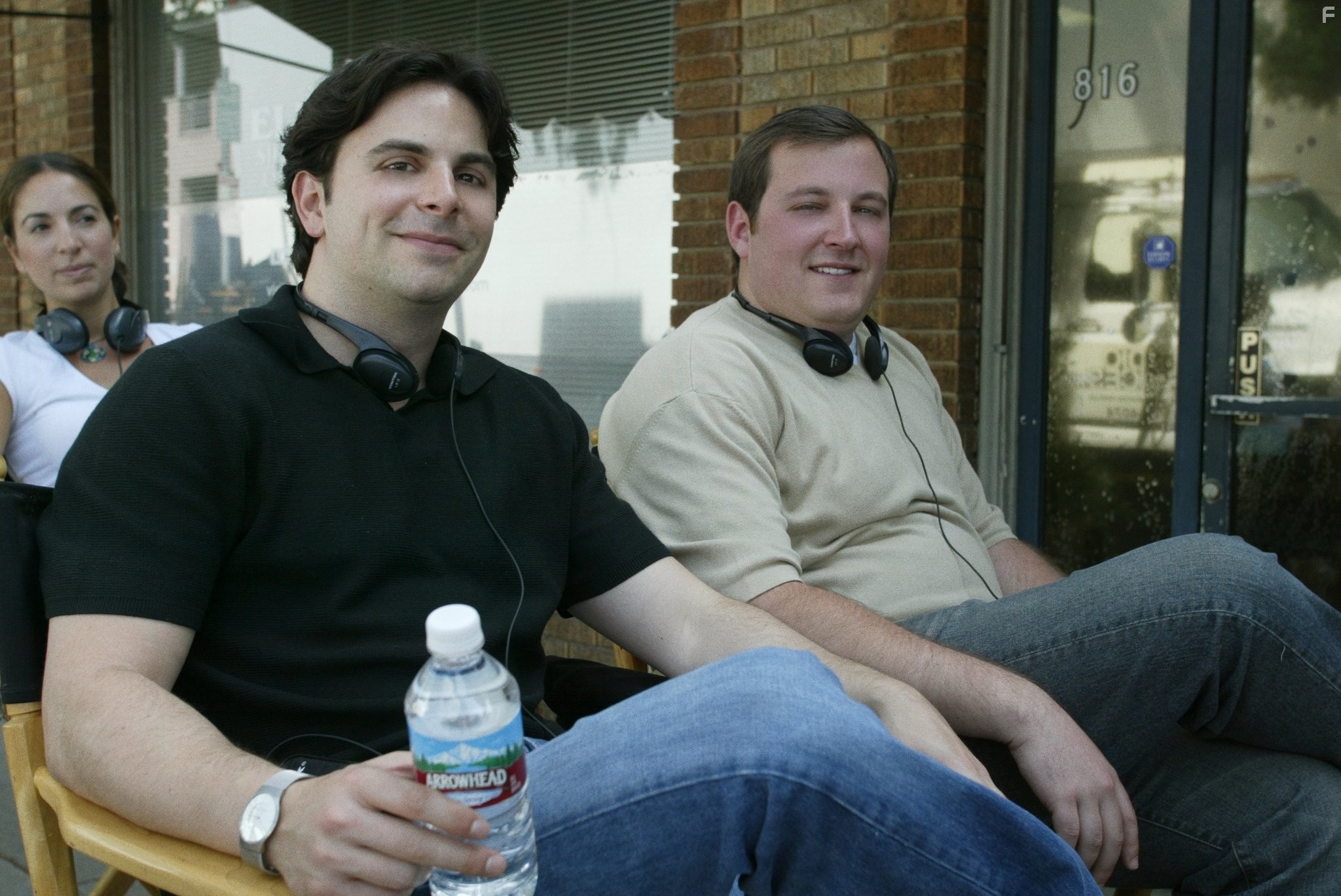 William Sherak and Jason Shuman in Маленькая черная книжка (2004)