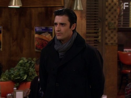 Gilles Marini in 2 Девицы на мели (2011)