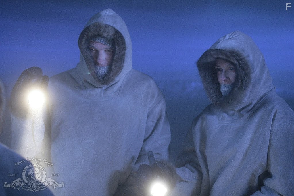 Ben Browder and Amanda Tapping in Звездные врата: Континуум (2008)