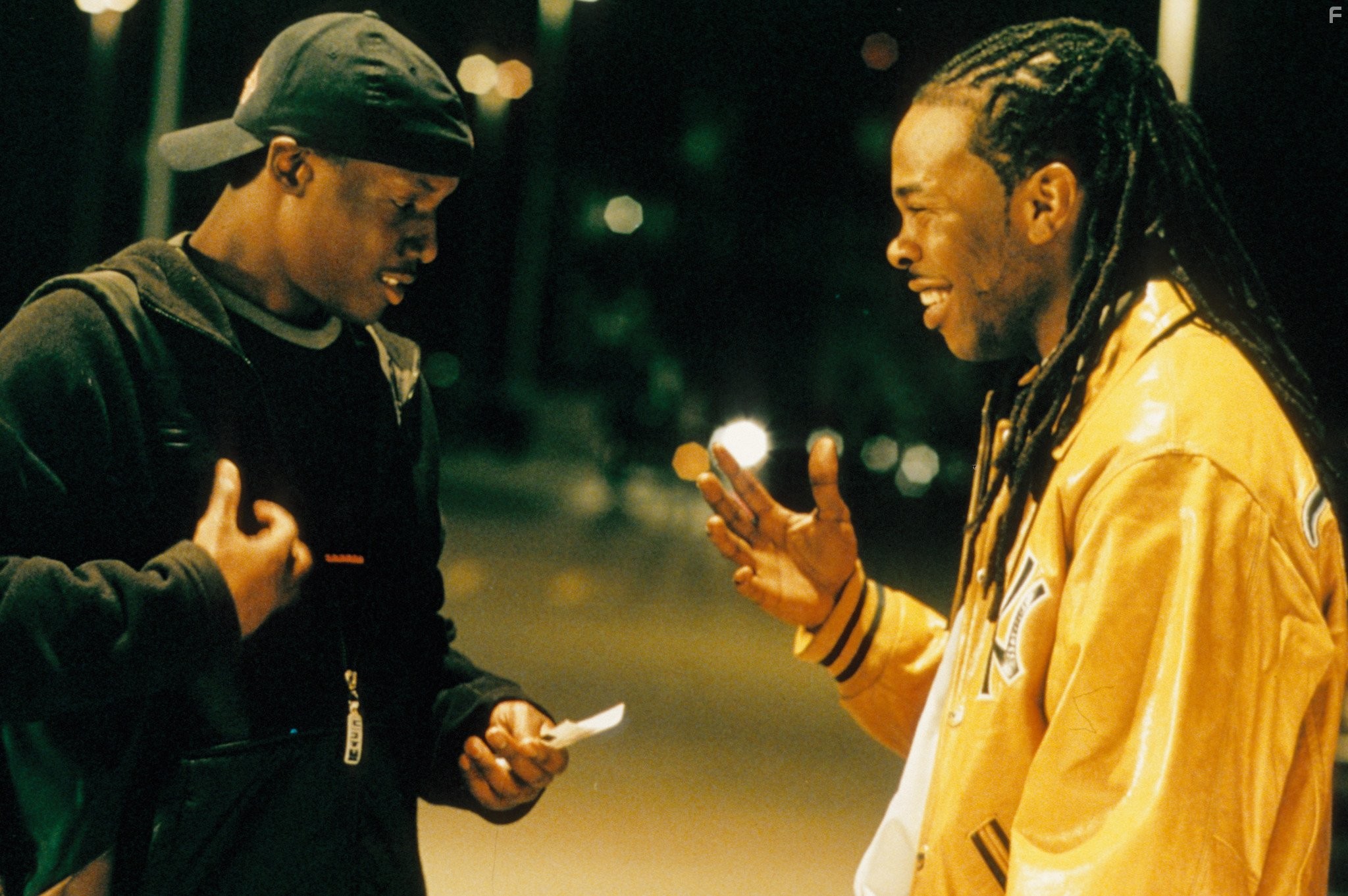 Busta Rhymes and Rob Brown in Найти Форрестера (2000)