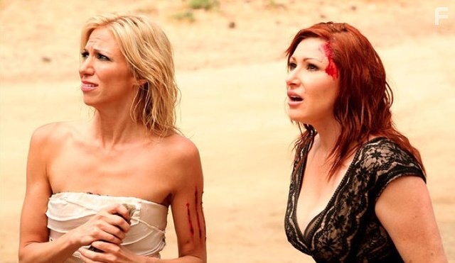 Debbie Gibson and Tiffany in Возвращение титанов (2011)