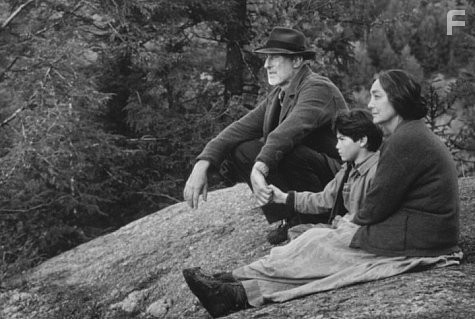 James Cromwell, Tantoo Cardinal, and Joseph Ashton in The Education of Little Tree (1997)