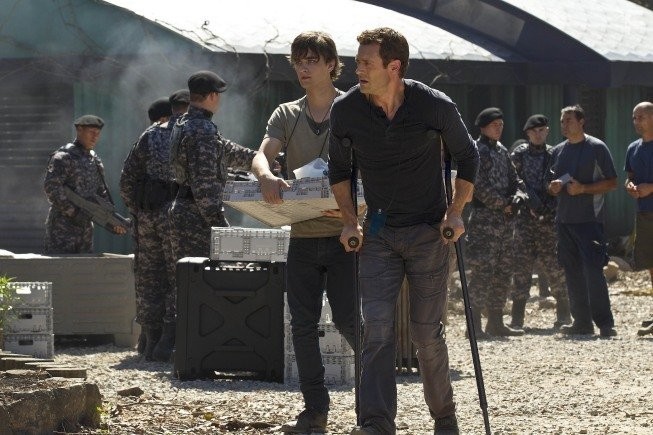 Jason O'Mara and Landon Liboiron in Терра Нова (2011)