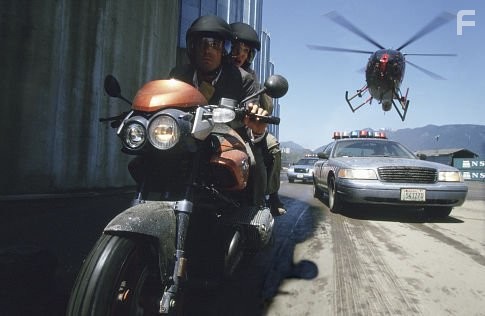 Uma Thurman and Ben Affleck in Час расплaты (2003)