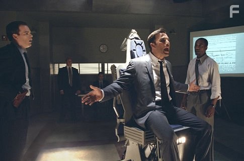 Ben Affleck, Michael C. Hall, and Joe Morton in Час расплaты (2003)