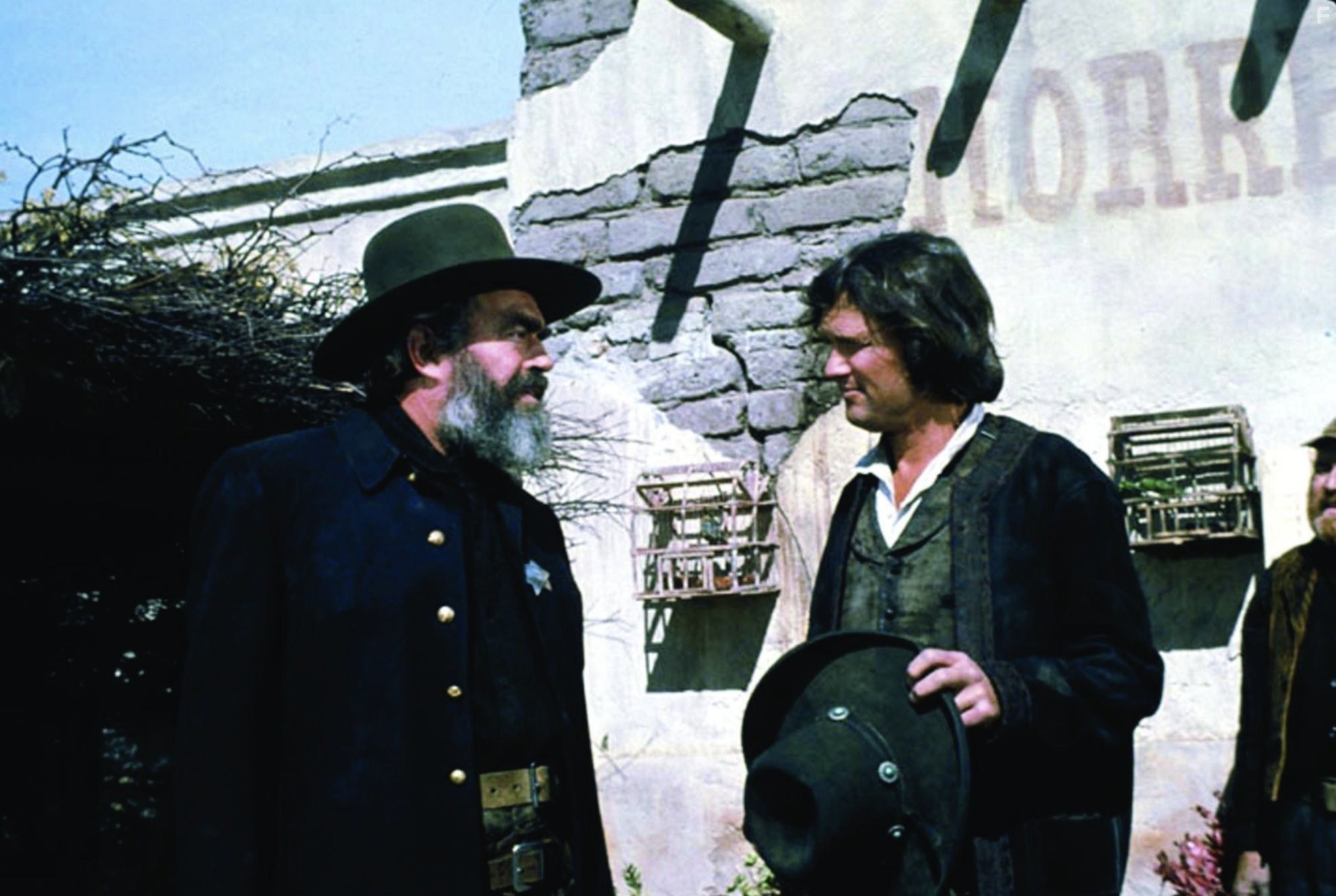 Jack Elam and Kris Kristofferson in Пэт Гэрретт и Билли Кид (1973)