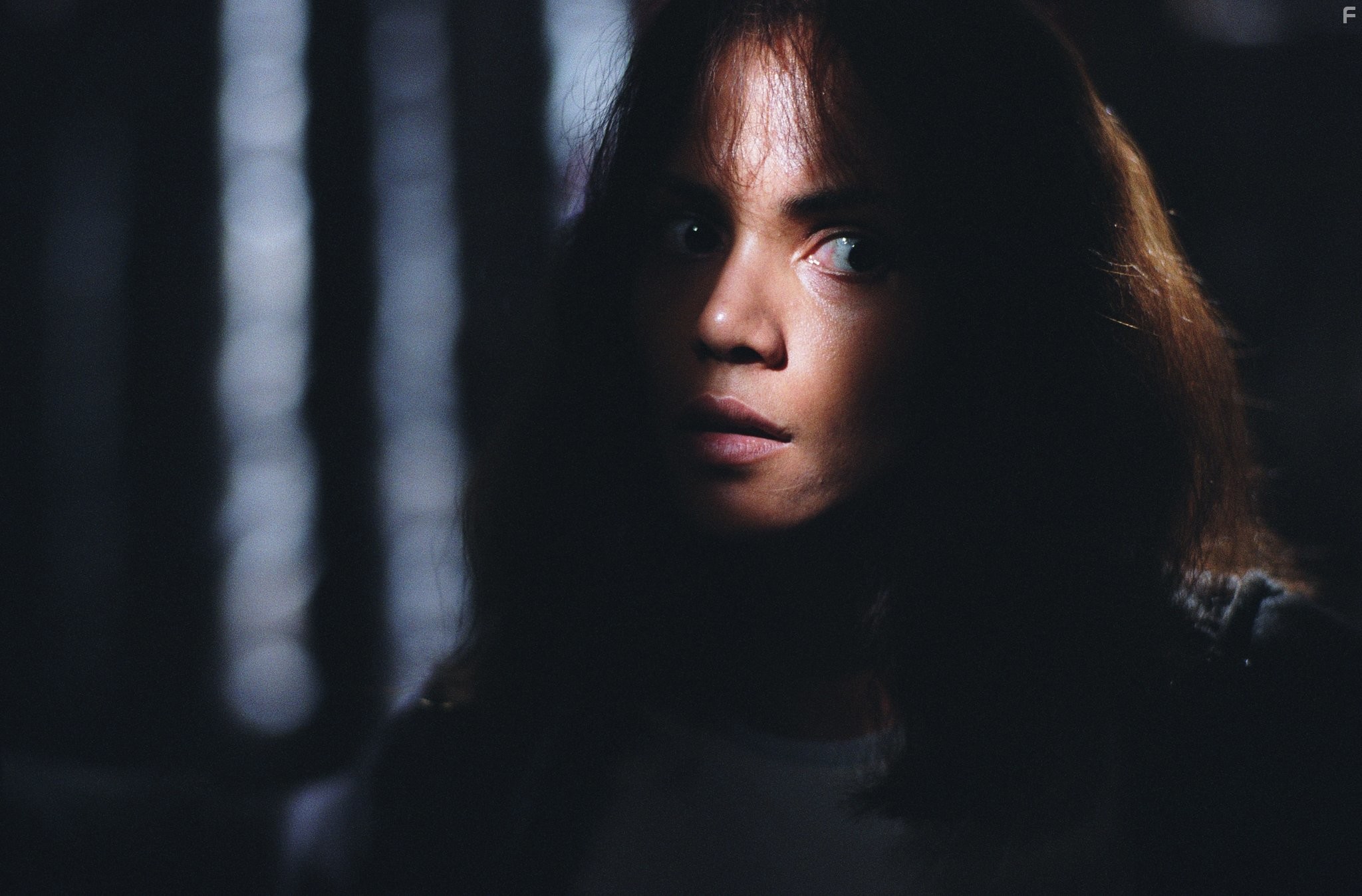 Halle Berry in Готика (2003)