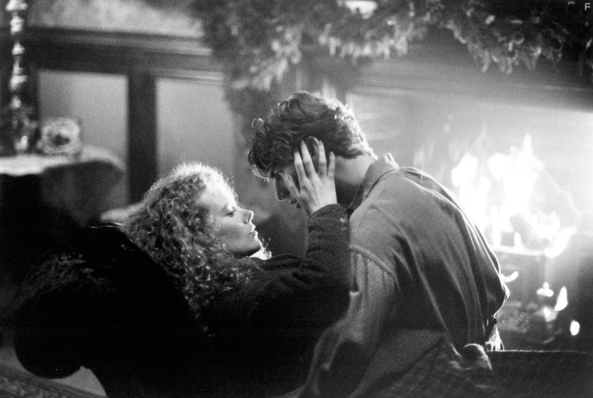 Tom Cruise and Nicole Kidman in Далеко-далеко (1992)