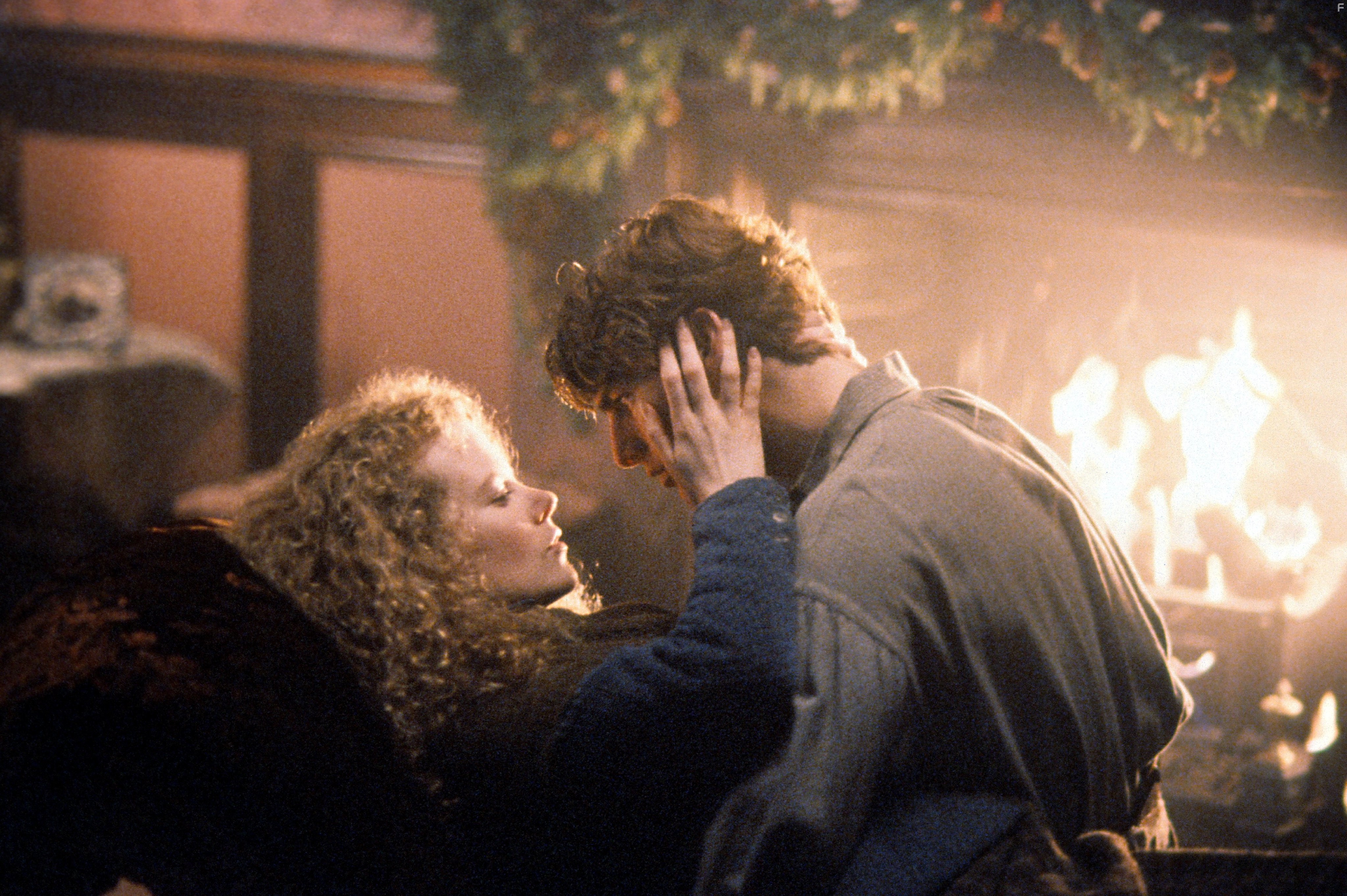 Tom Cruise and Nicole Kidman in Далеко-далеко (1992)