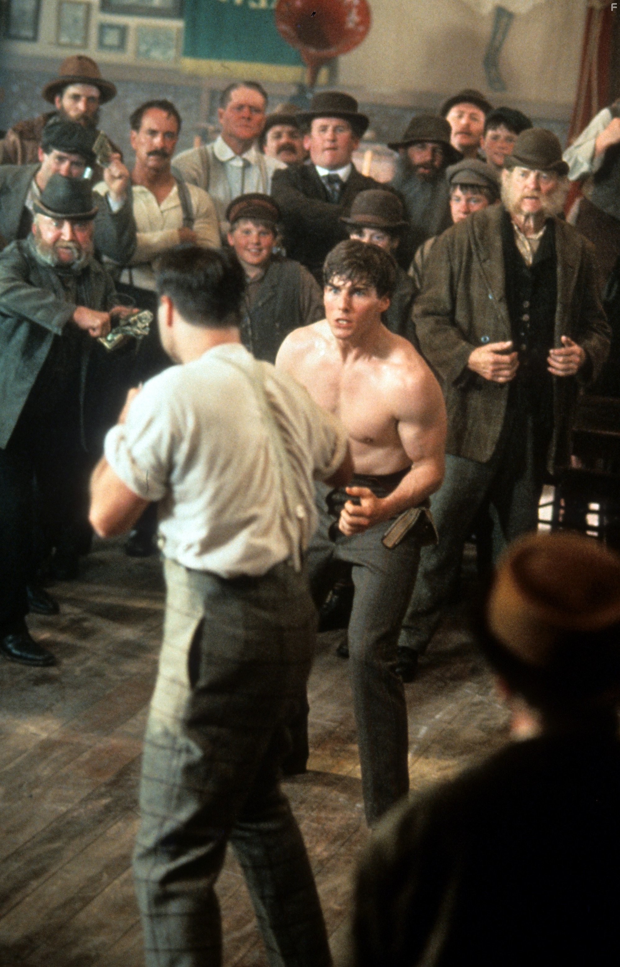 Tom Cruise in Далеко-далеко (1992)