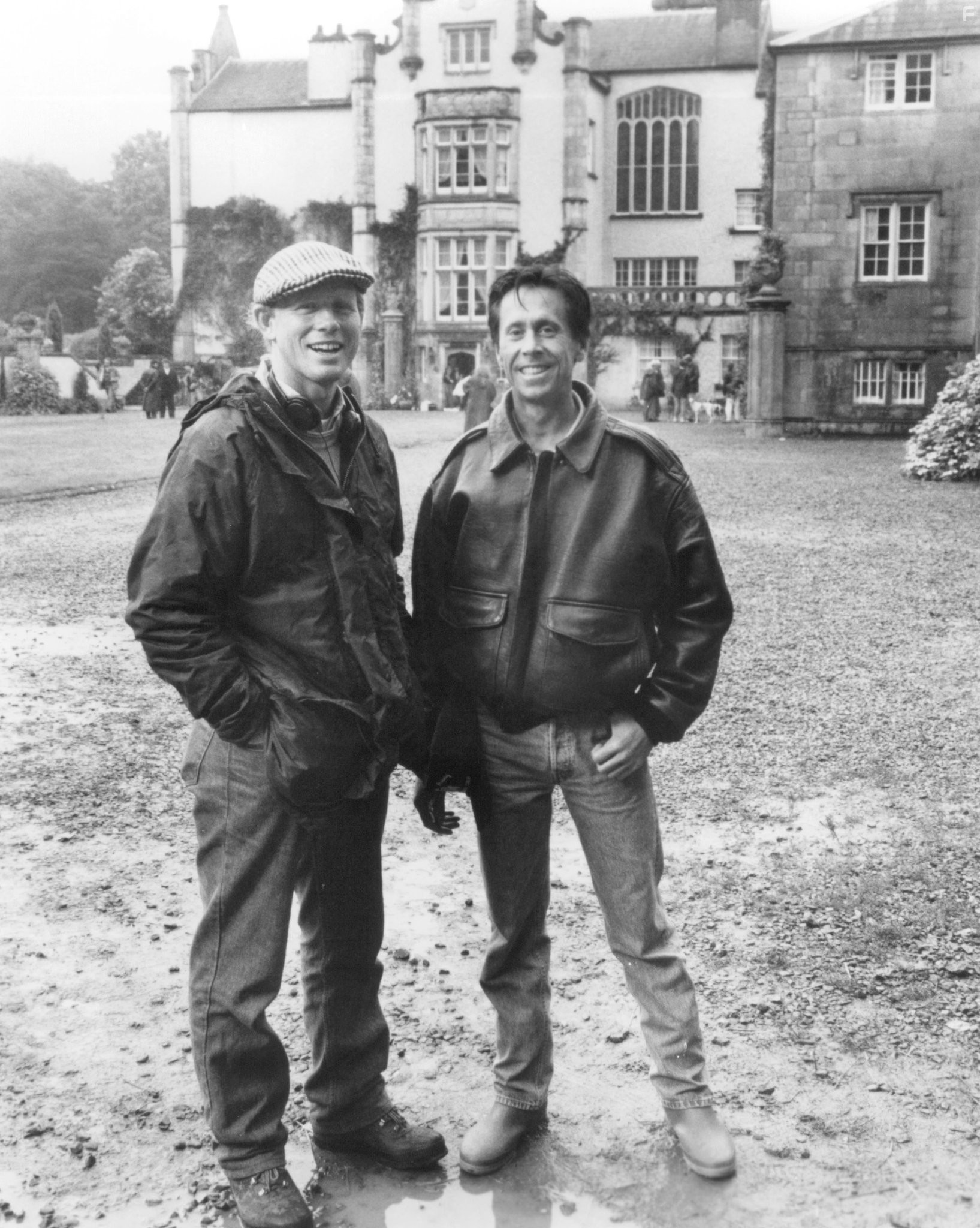 Ron Howard and Brian Grazer in Далеко-далеко (1992)