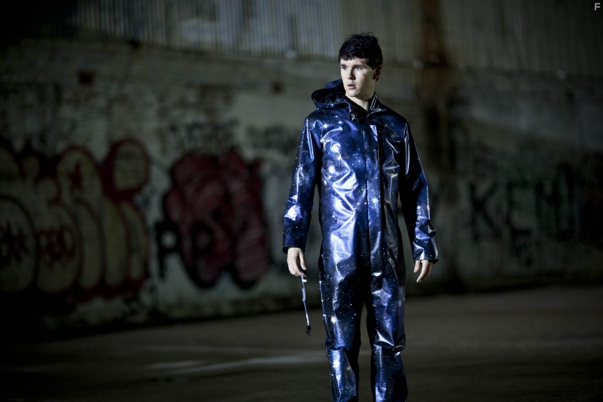 Ryan Kwanten in Грифф-невидимка (2010)