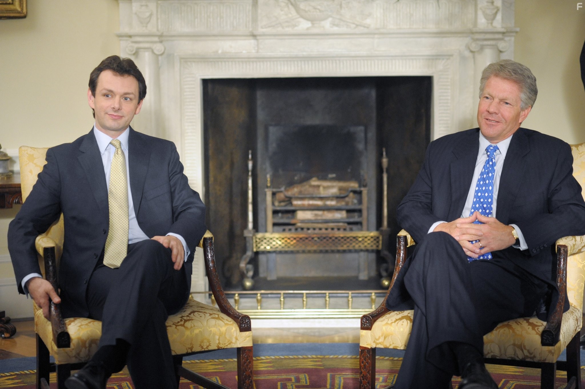 Dennis Quaid and Michael Sheen in Особые отношения (2010)