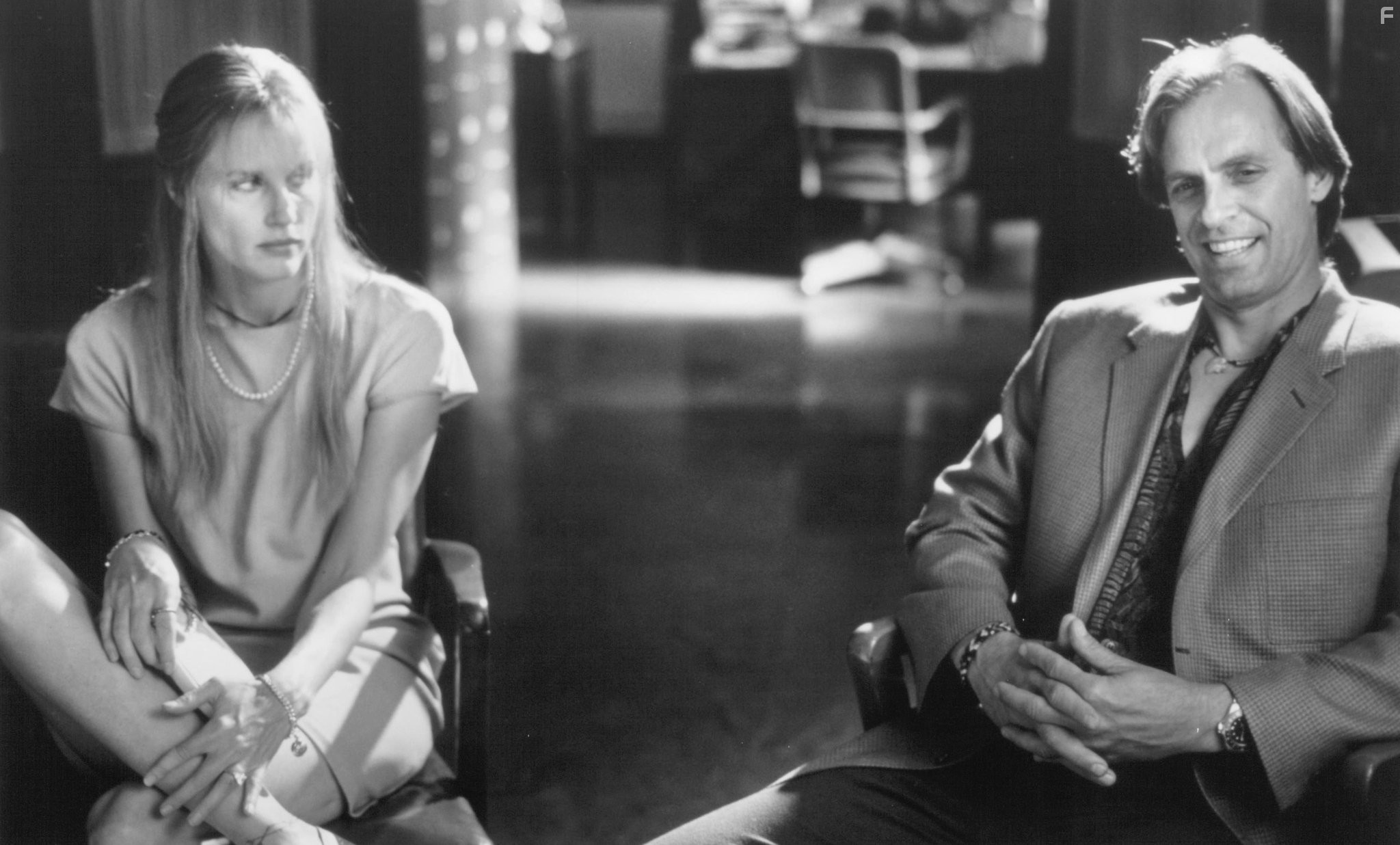 Daryl Hannah and Keith Carradine in The Tie That Binds (1995)