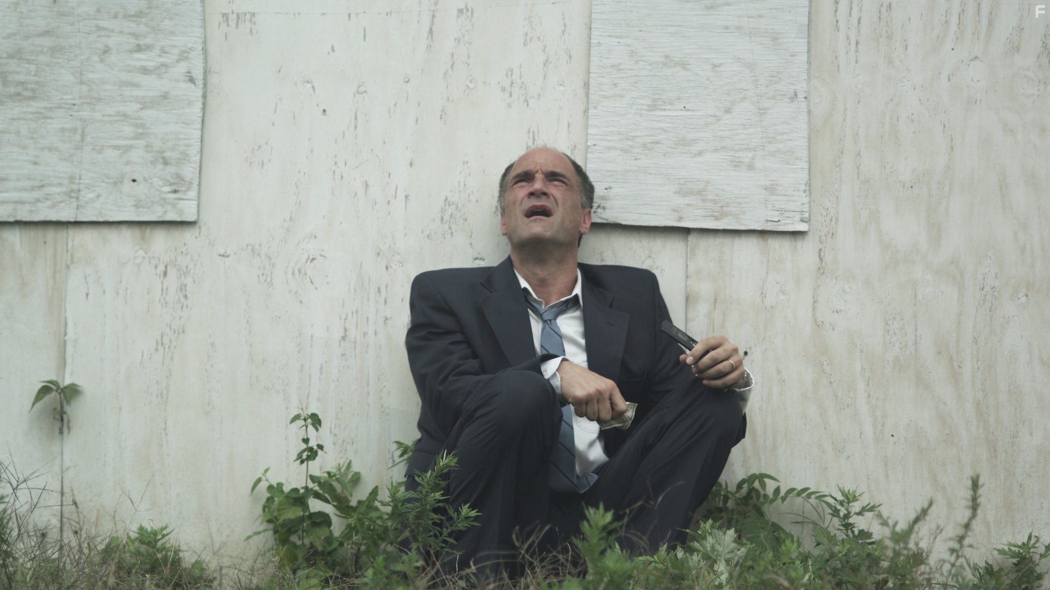 Elias Koteas in 3 Backyards (2010)