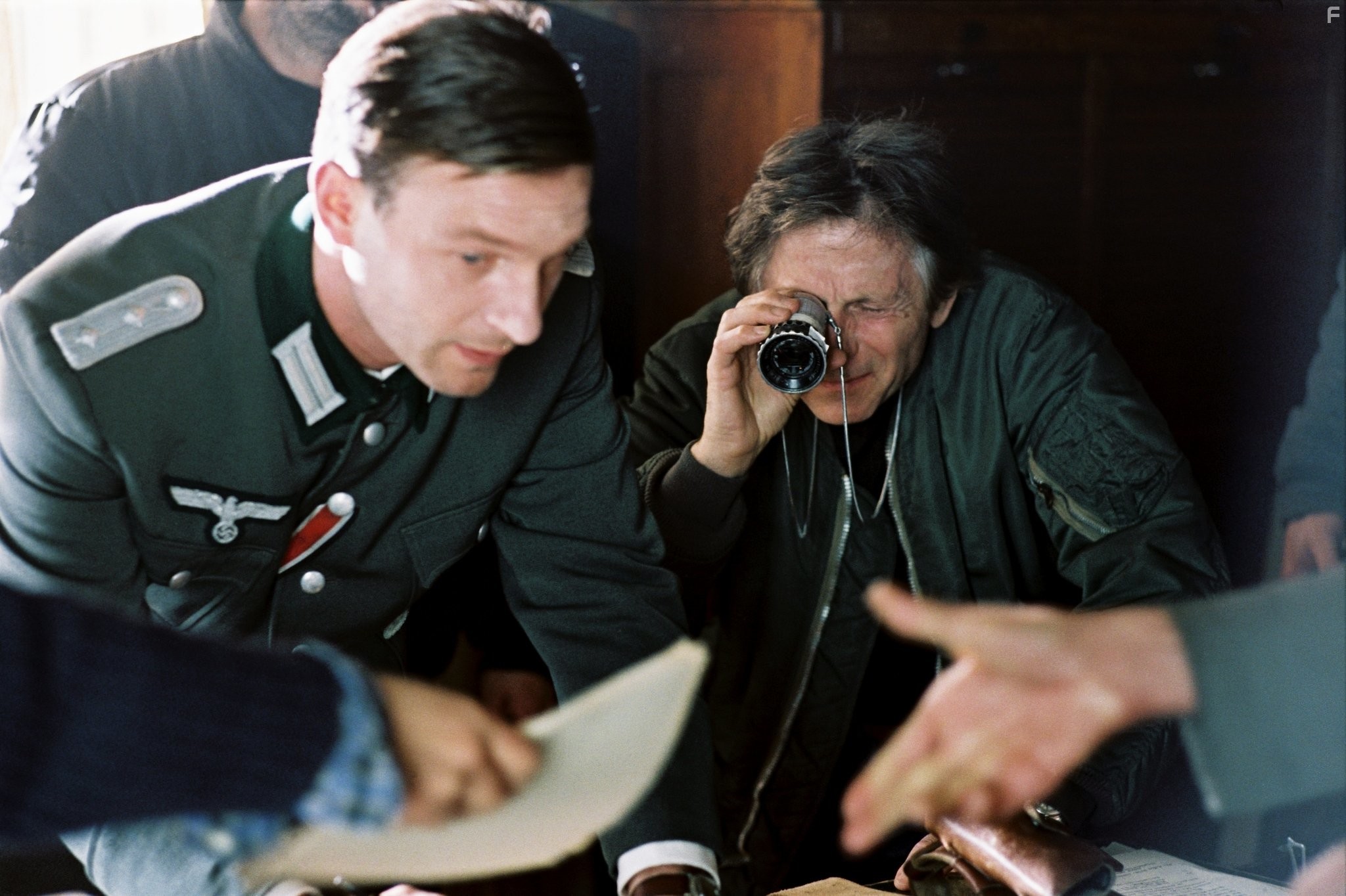 Roman Polanski and Thomas Kretschmann in Пианист (2002)