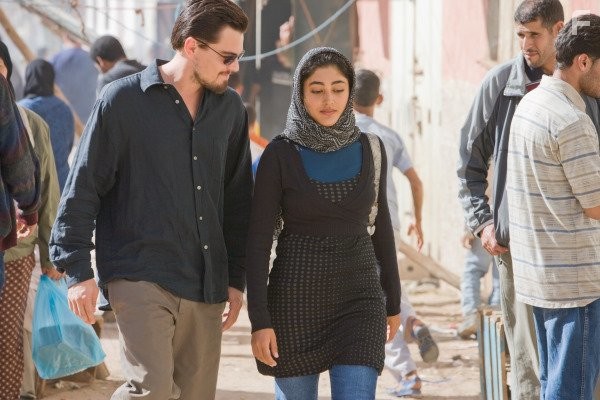 Leonardo DiCaprio and Golshifteh Farahani in Совокупность лжи (2008)