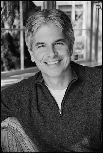 Walter F. Parkes in Суини Тодд, демон-парикмахер с Флит-стрит (2007)