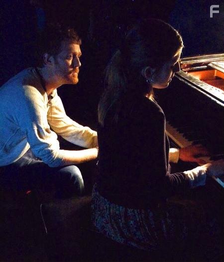 Glen Hansard in Однажды (2007)