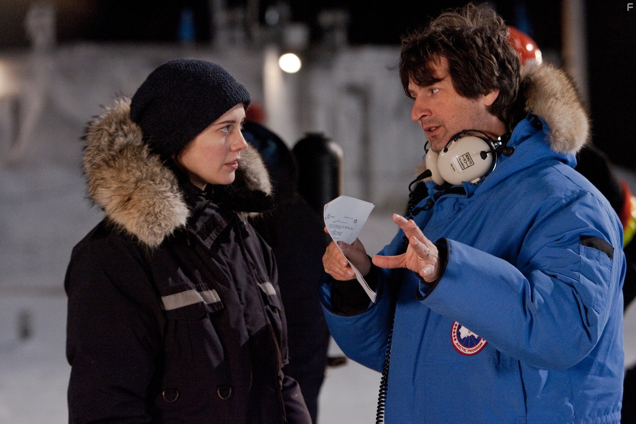 Matthijs van Heijningen Jr. and Mary Elizabeth Winstead in Нечто (2011)