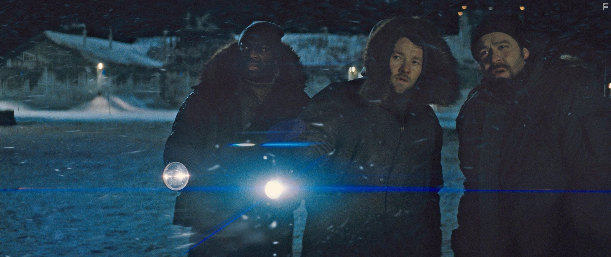 Adewale Akinnuoye-Agbaje and Joel Edgerton in Нечто (2011)