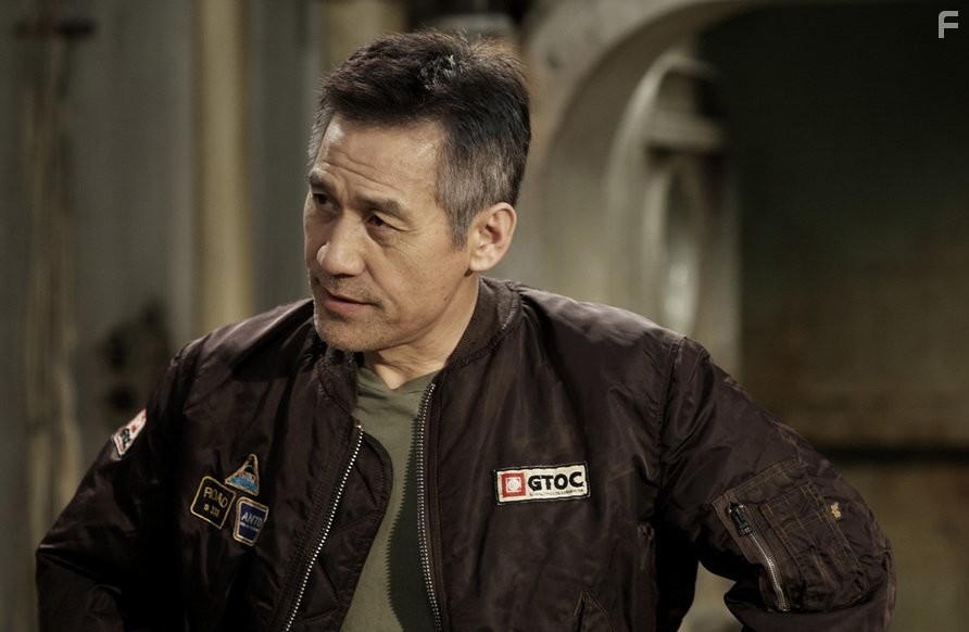 Sung-kee Ahn in Сектор 7 (2011)