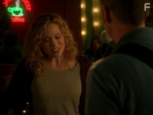 Annie Tedesco in Будь мужчиной (2011)