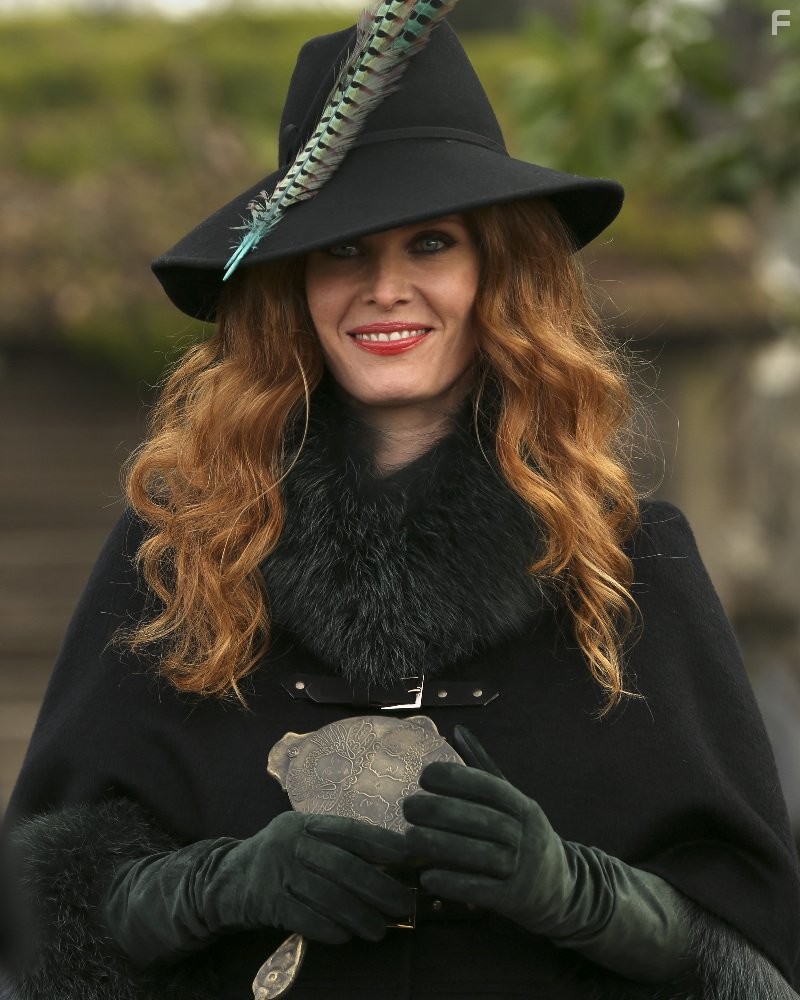 Rebecca Mader in Однажды в сказке (2011)