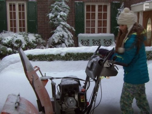 Kaitlyn Dever in Последний настоящий мужчина (2011)