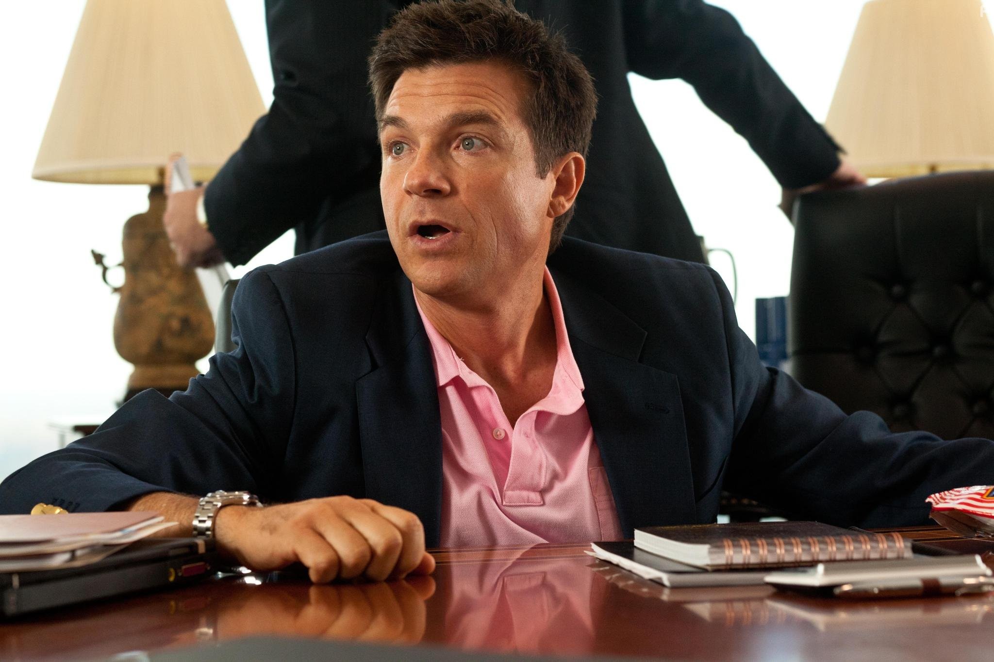 Jason Bateman in Хочу как ты (2011)