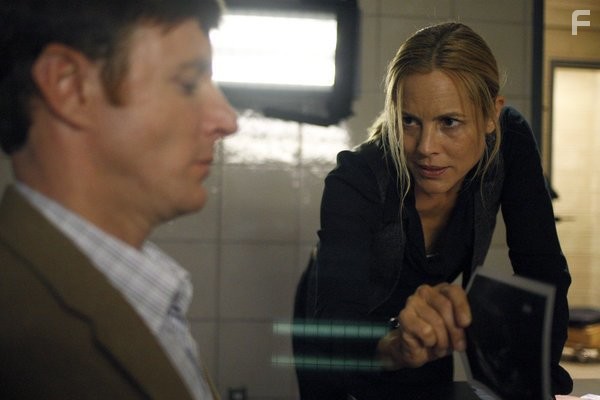 Maria Bello in Главный подозреваемый (2011)