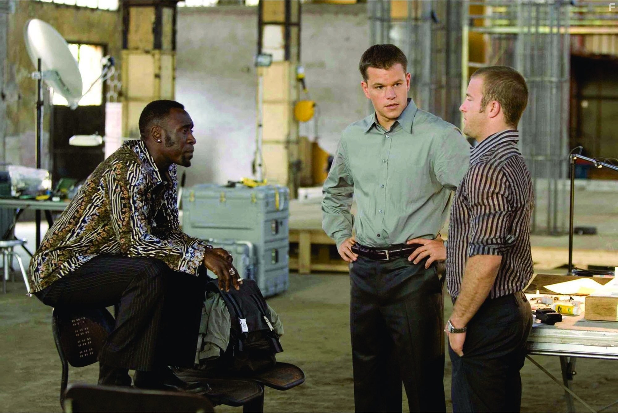 Don Cheadle, Matt Damon, and Scott Caan in Двенадцать друзей Оушена (2004)