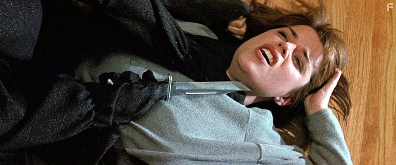 Neve Campbell in Крик (1996)