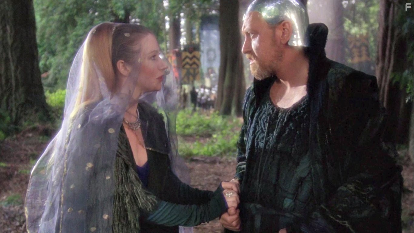 Helen Mirren and Nicol Williamson in Экскалибур (1981)